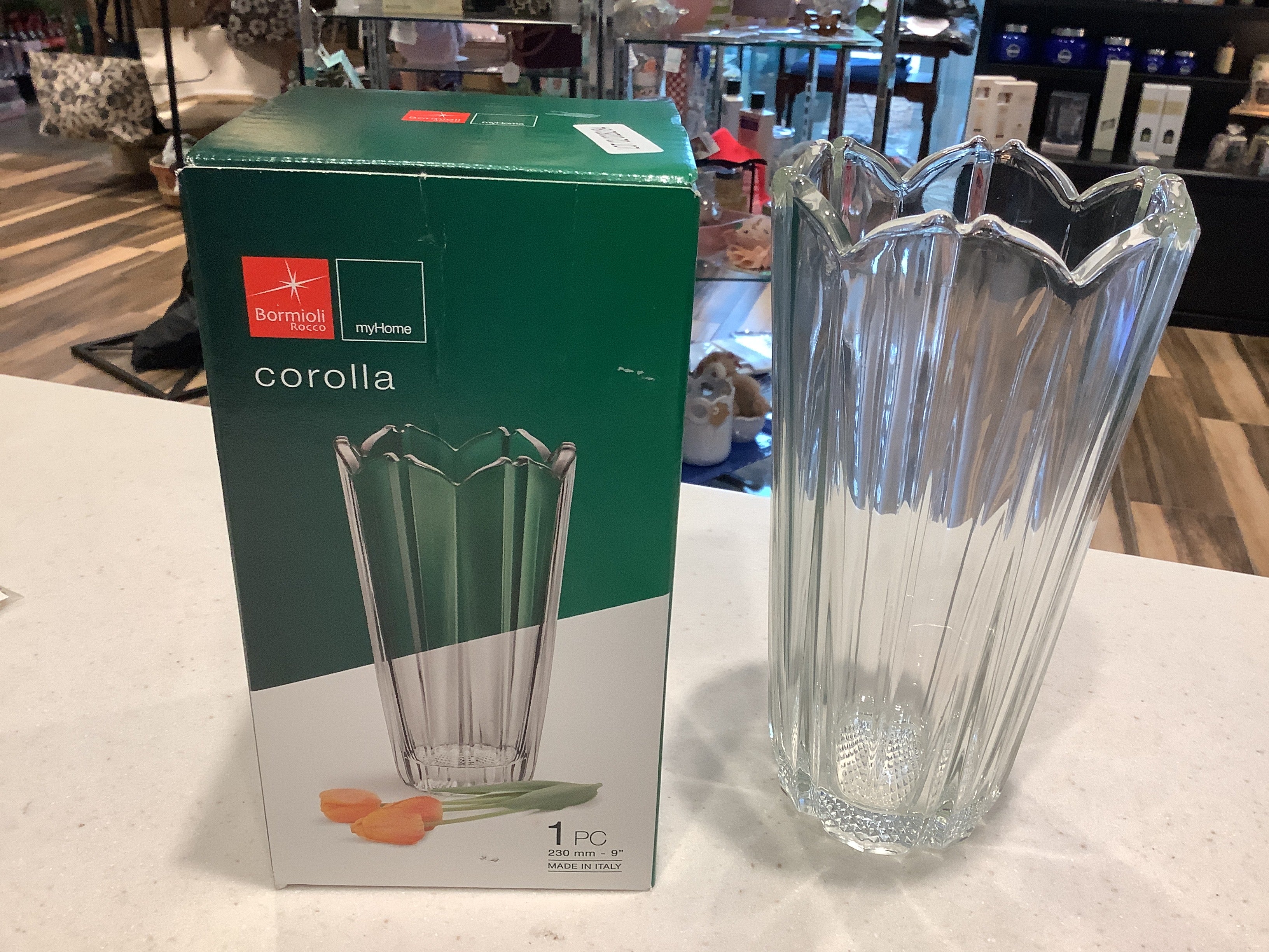 Clear flower vase