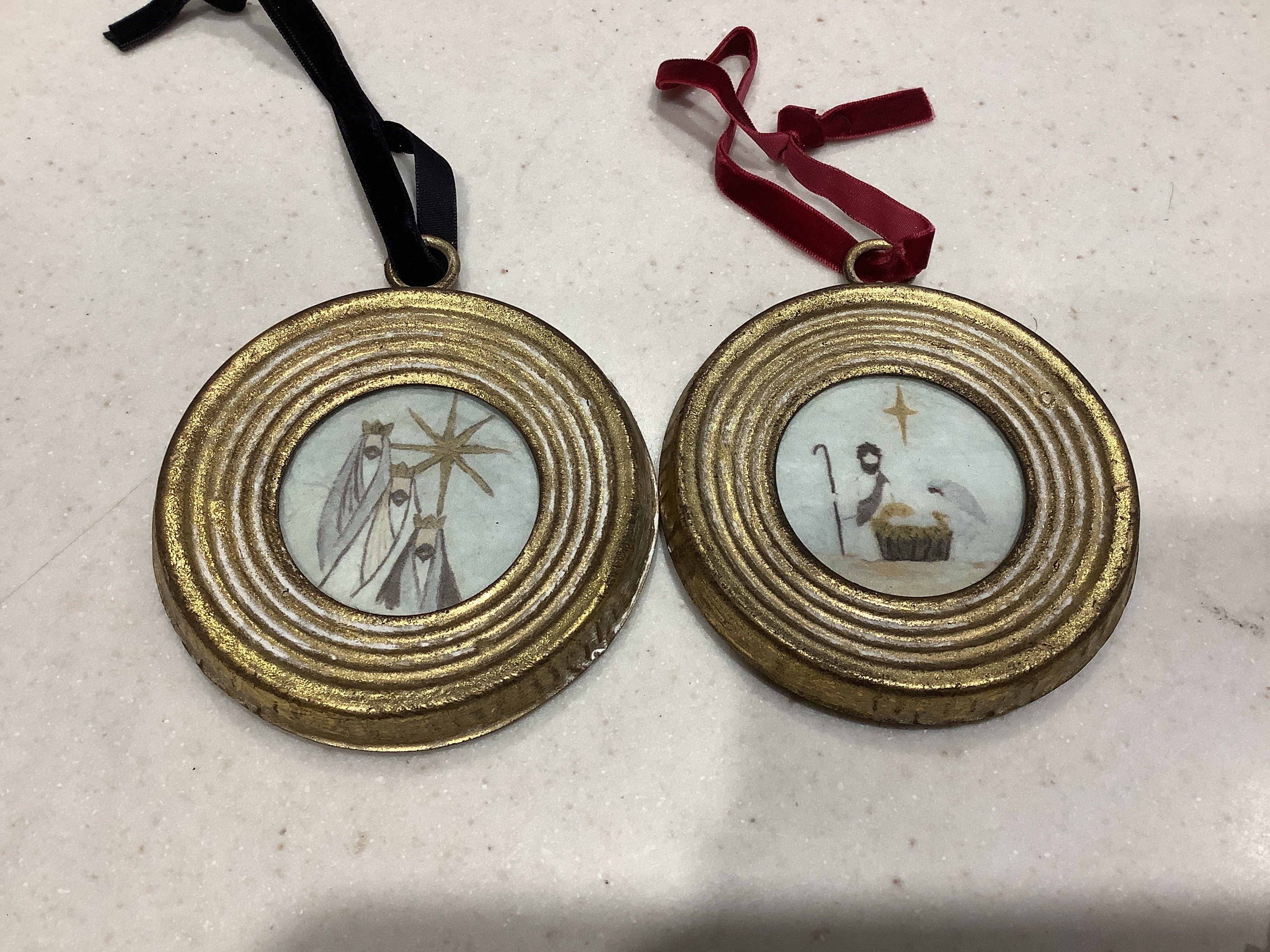Round framed Nativity ornaments