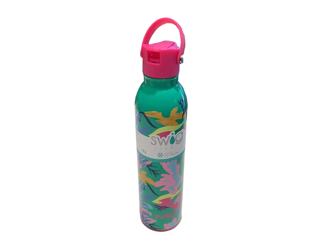 Swig 26 oz Flip and Sip water bottle