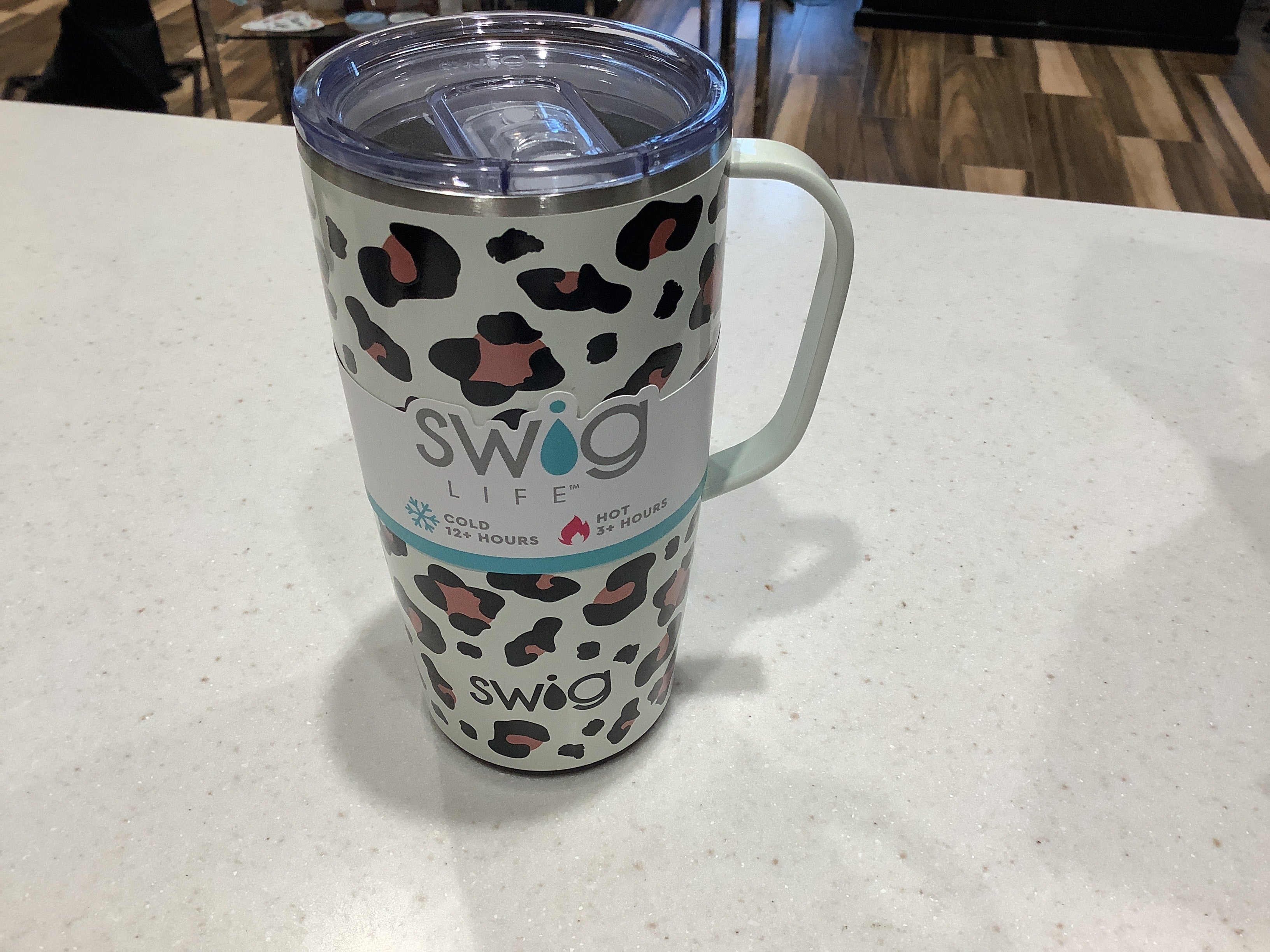 Swig 22oz Travel Mug