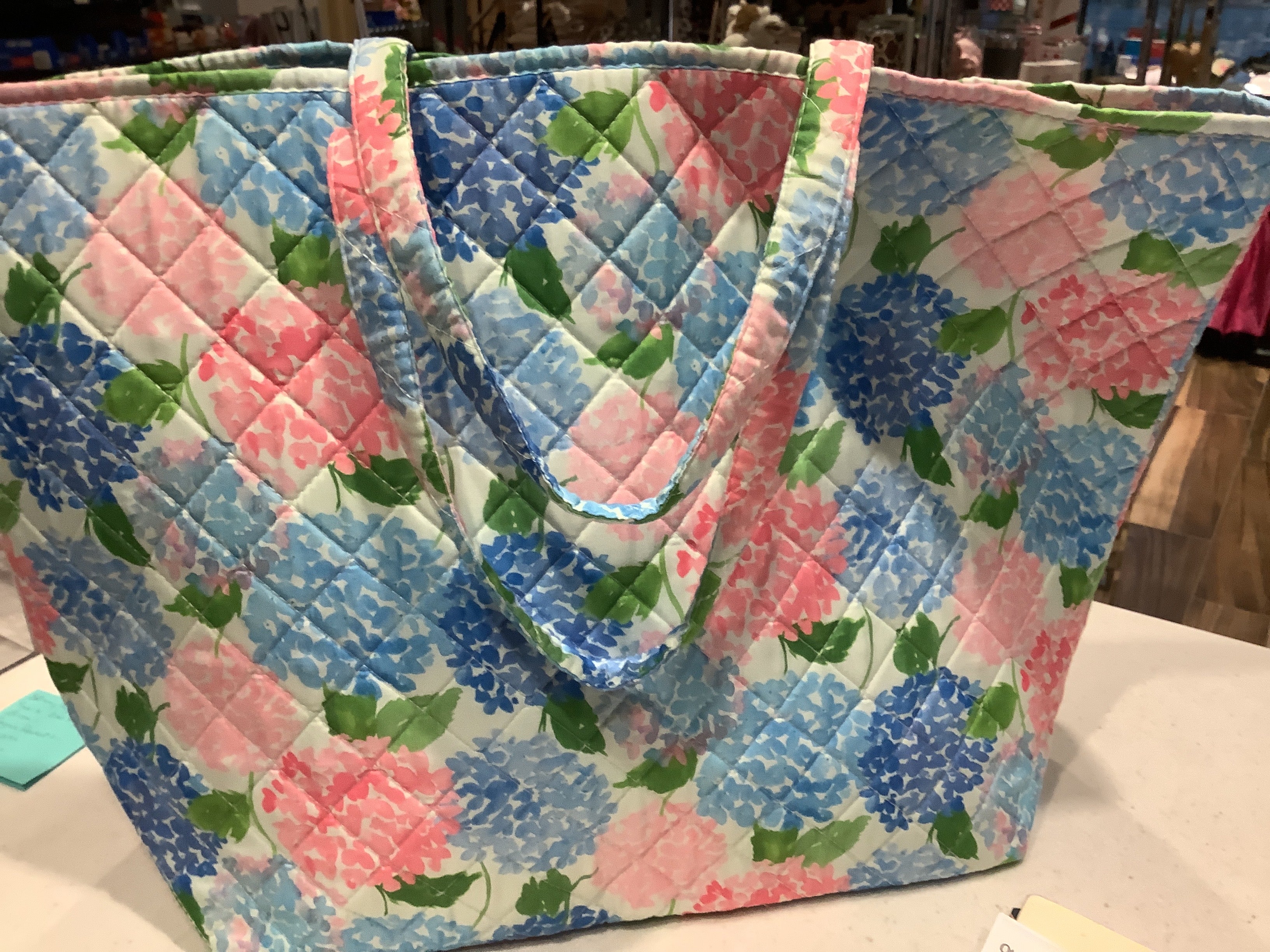 Virah Bella Vivienne Tote Bag Hydrangea
