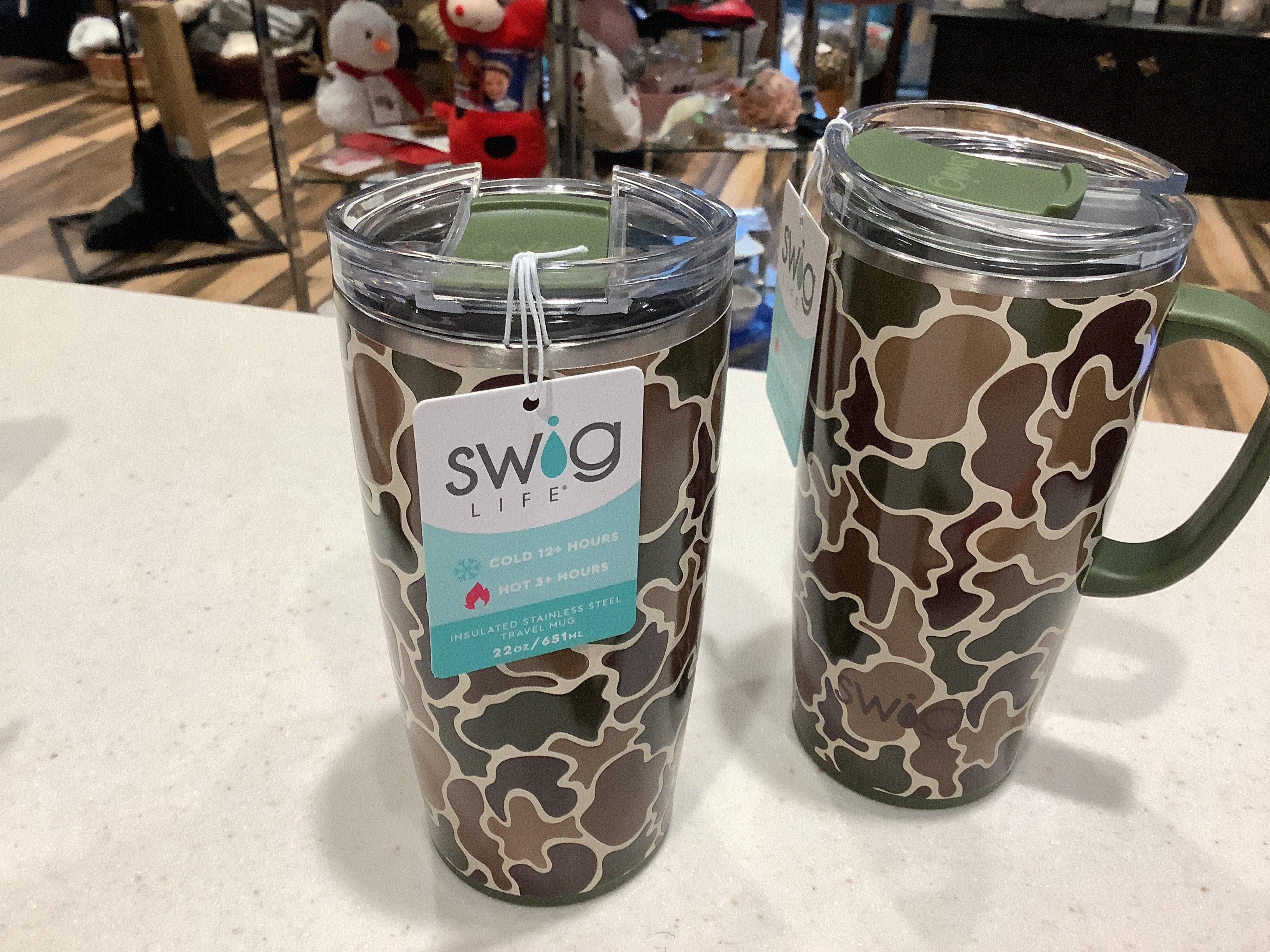 SWIG 18oz Travel Mug