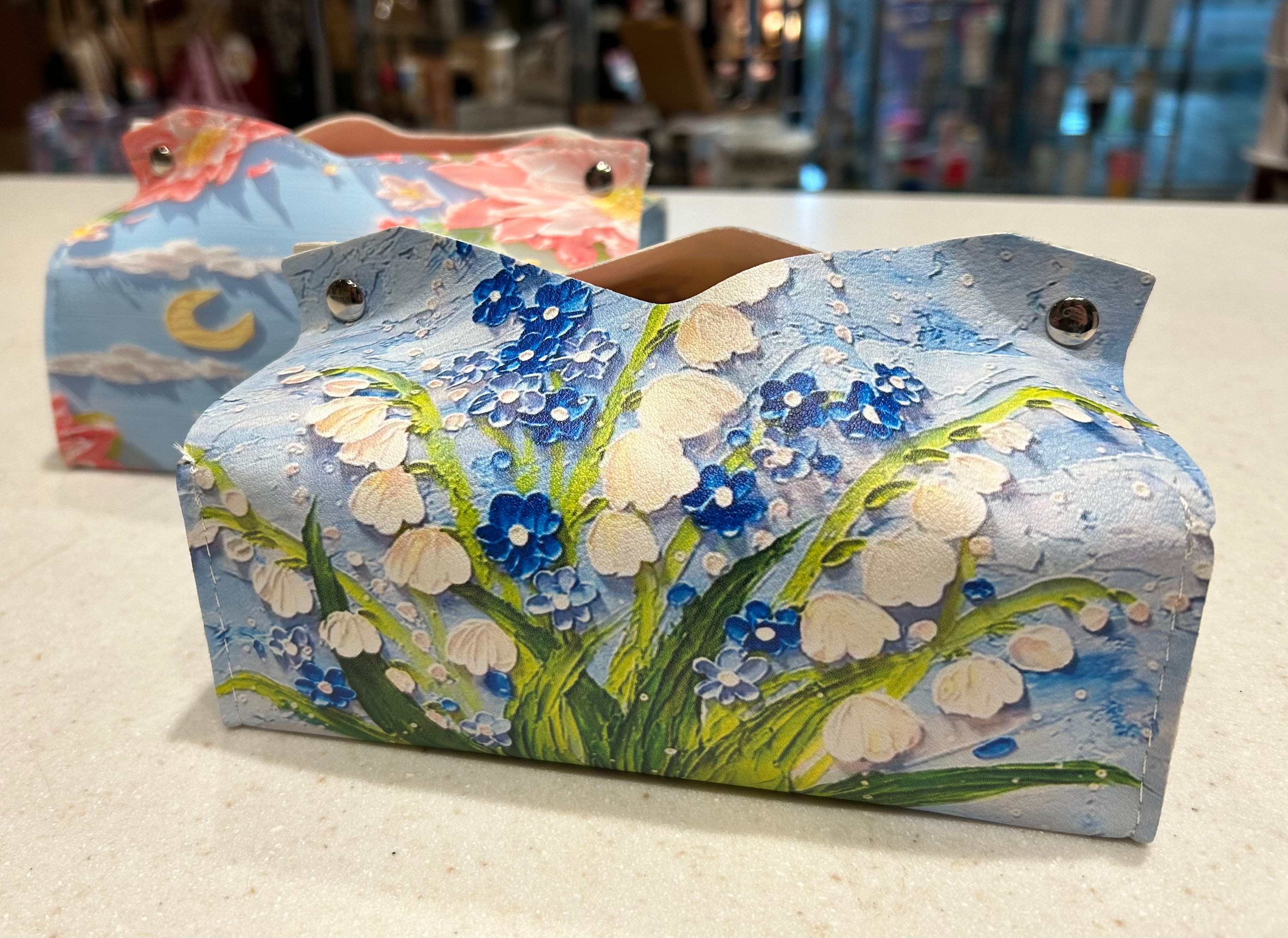 Floral Kleenex Holder