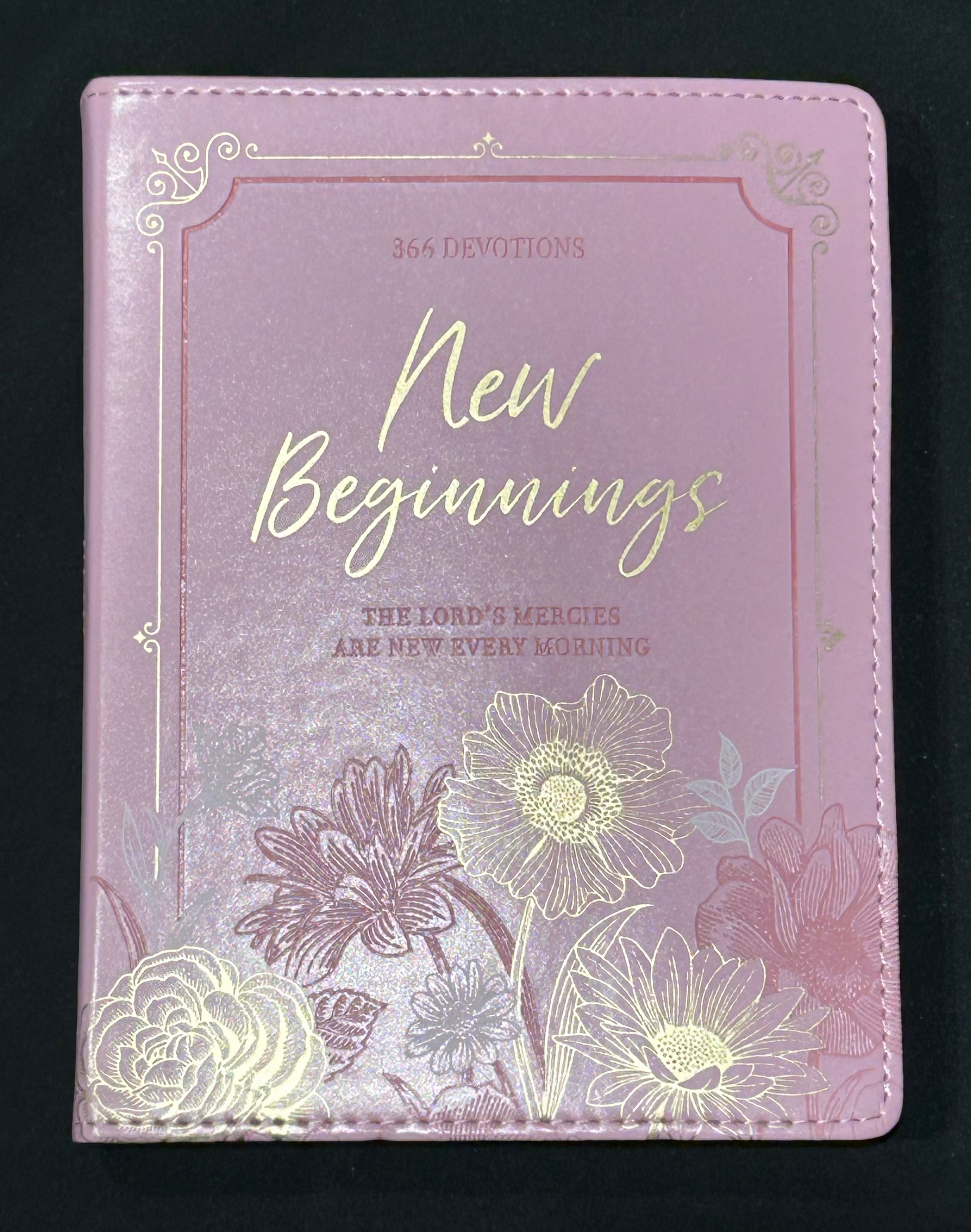 New Beginnings 366 Devotions