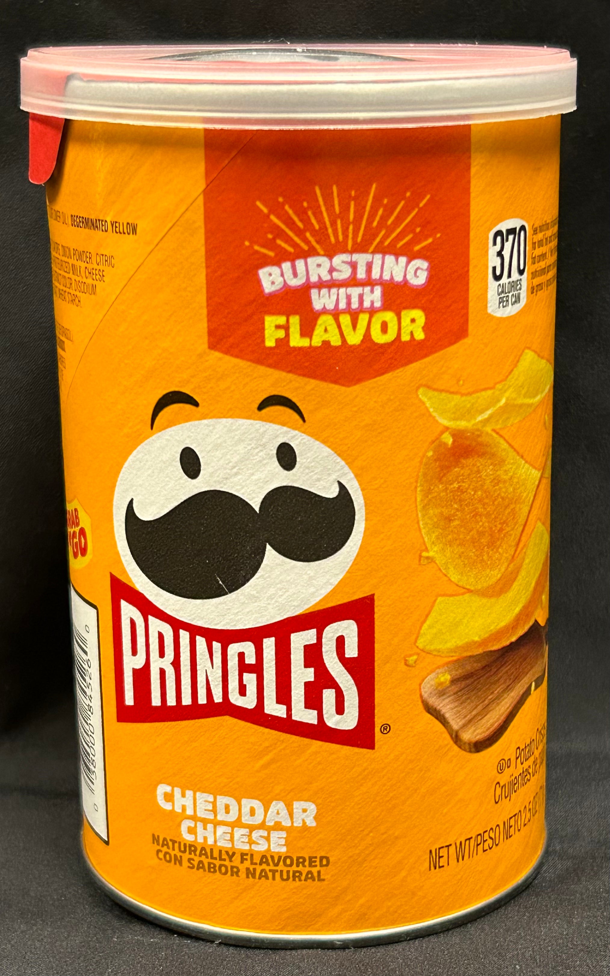Pringles Cheddar