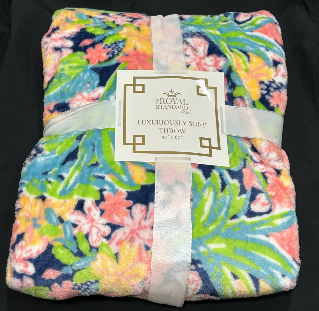 RS Lux Soft Throw