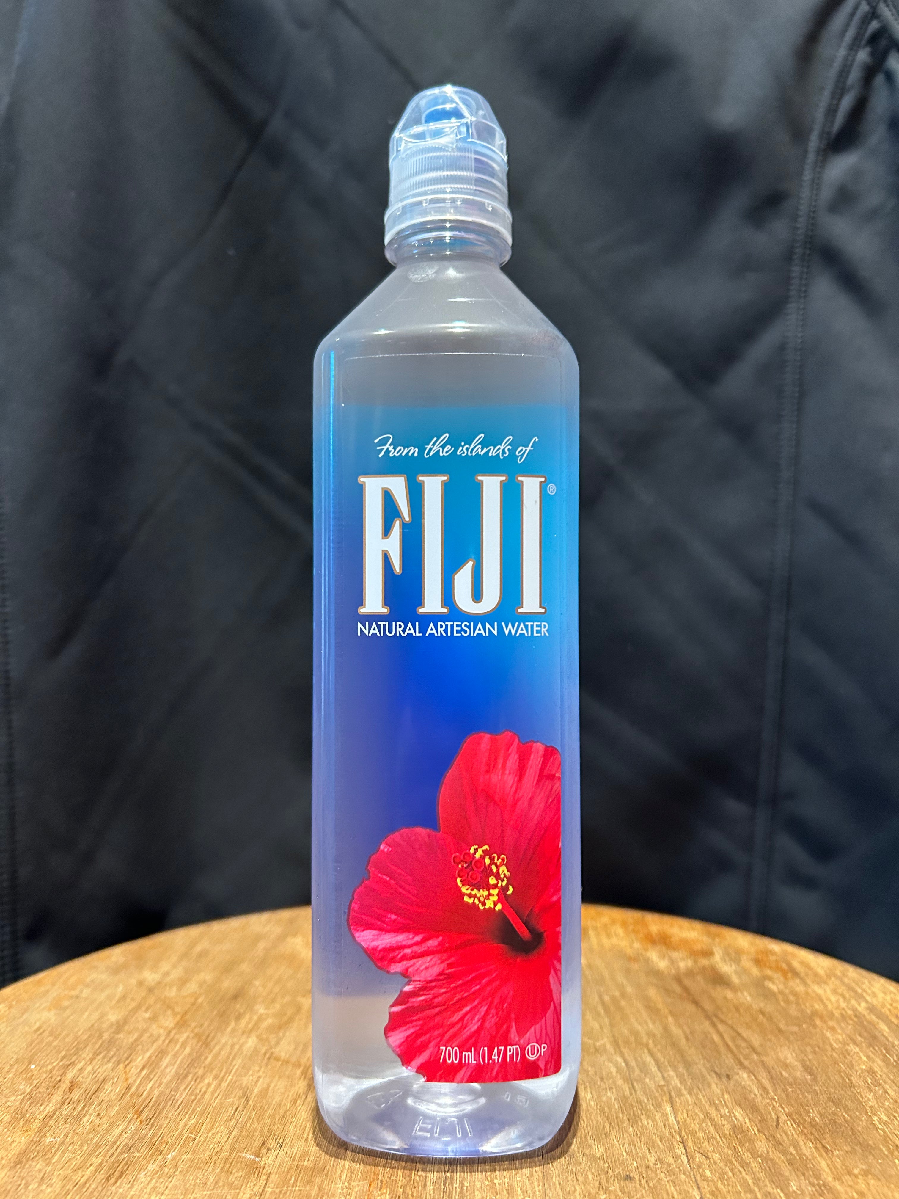 Fiji Water 700mL